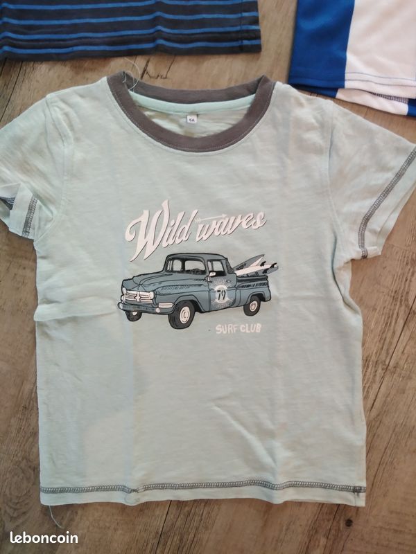 Lot 3 t-shirt manches courtes - taille 6 ans (image 2)
