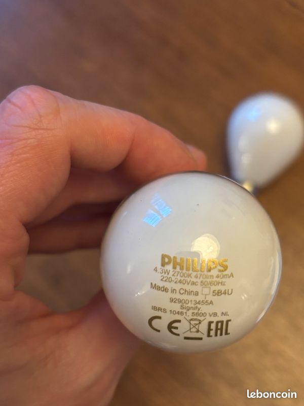 Ampoules e14/G45 LED PHILIPS équivalent 40W blanc chaud (image 2)