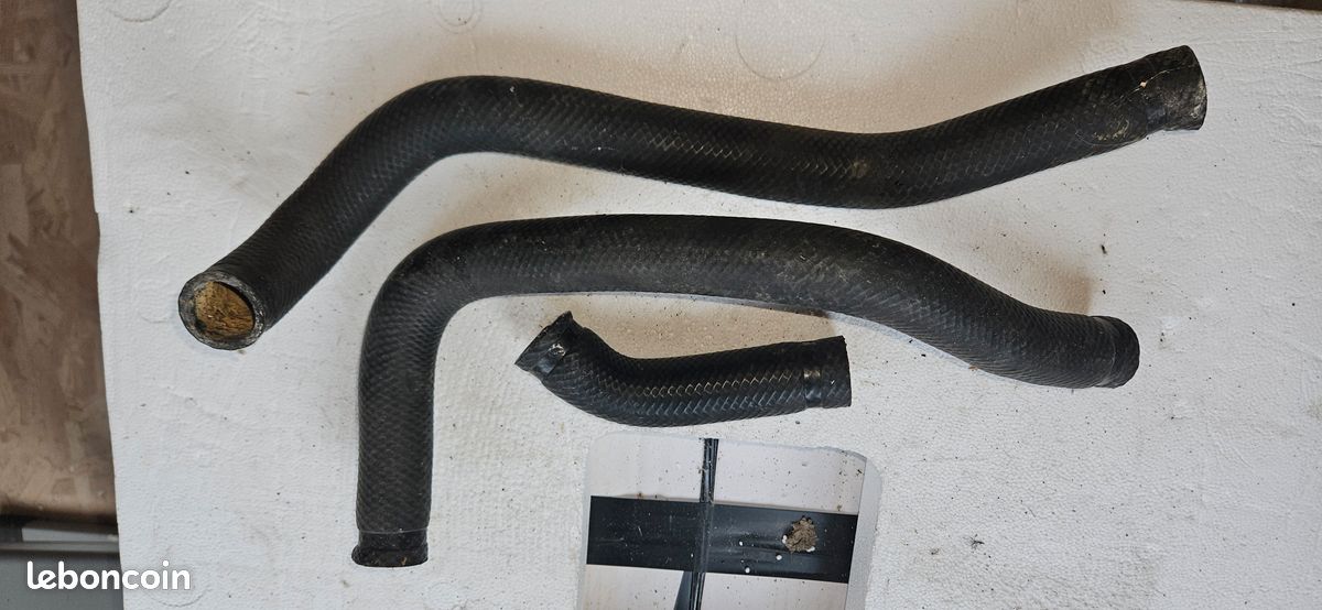 ZXR 750 Stinger H2 : Lot de 3 durites de refroidissement (image 2)