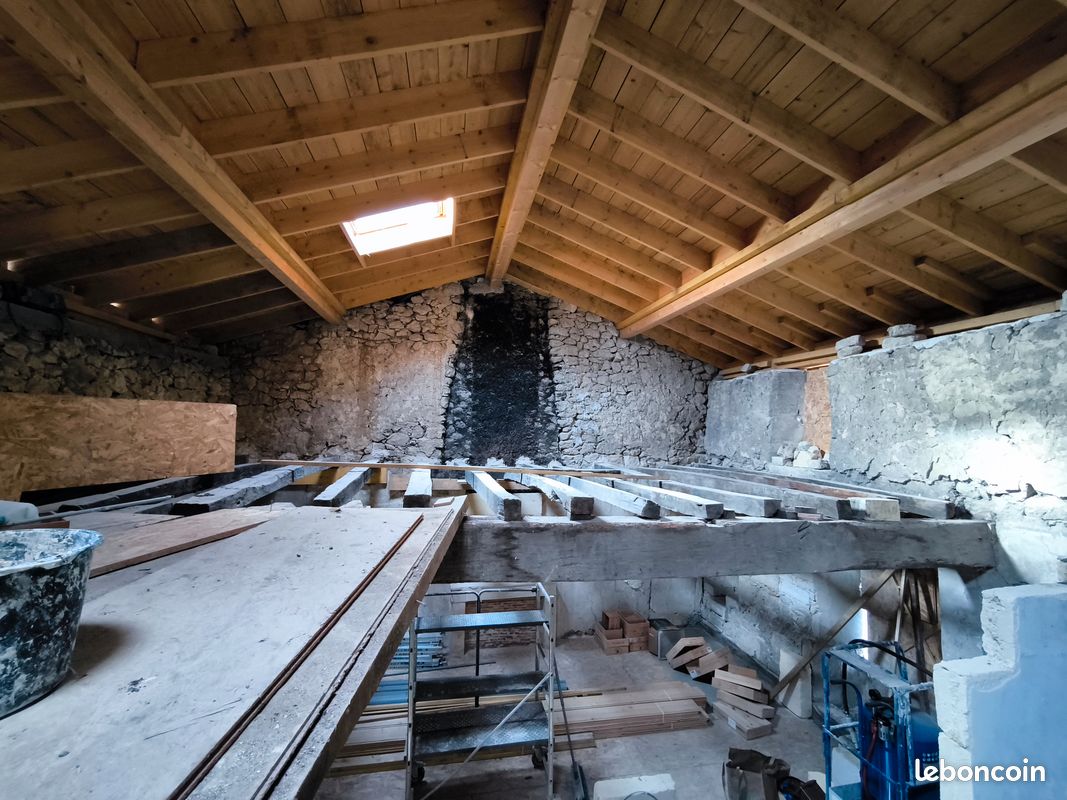 Maison 7 pièces 160 m² · à Rauzan · 160 m² · 99 000 €
