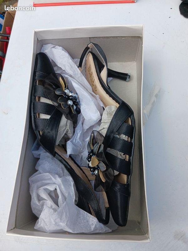 Chaussures femme 39 (image 1)