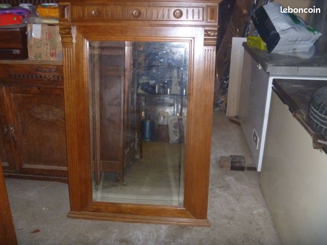 Beau miroir Style Henri 2 en noyer massif 1860 (image 1)
