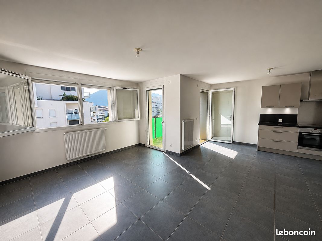 Appartement 3 pièces 65 m² · à Annecy · 65 m² · 369 500 €