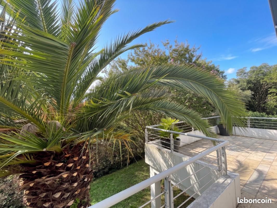 Maison 4 pièces 131 m² · à Saint-Jean-de-Luz · 131 m² · 892 500 €