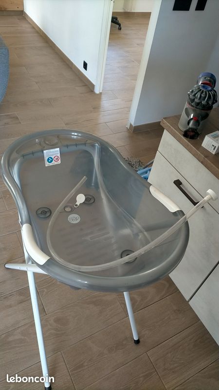 Baignoire sur pieds (image 1)