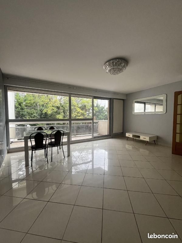 Appartement 3 pièces 73 m² · à Bondy · 73 m² · 1 250 €/mois