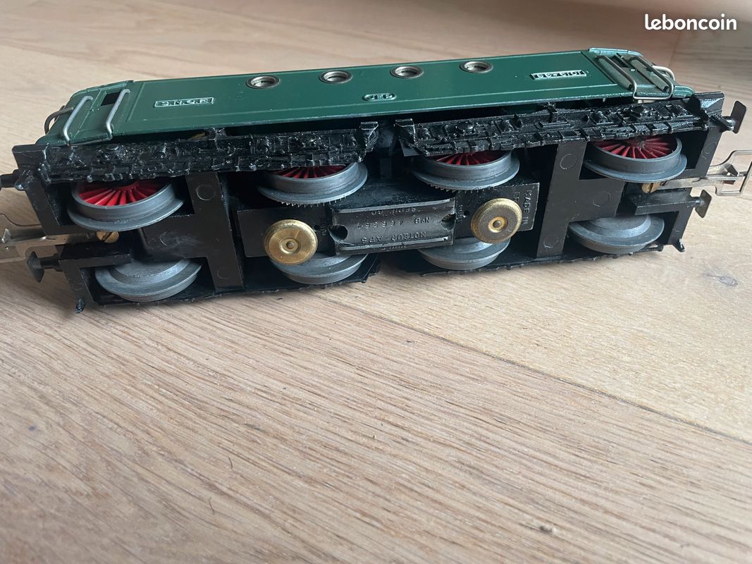 TRAINS JEP O LOCO ÉLECTRIQUE BB-8101 BON ÉTAT FONCTIONNE AV/AR Lg