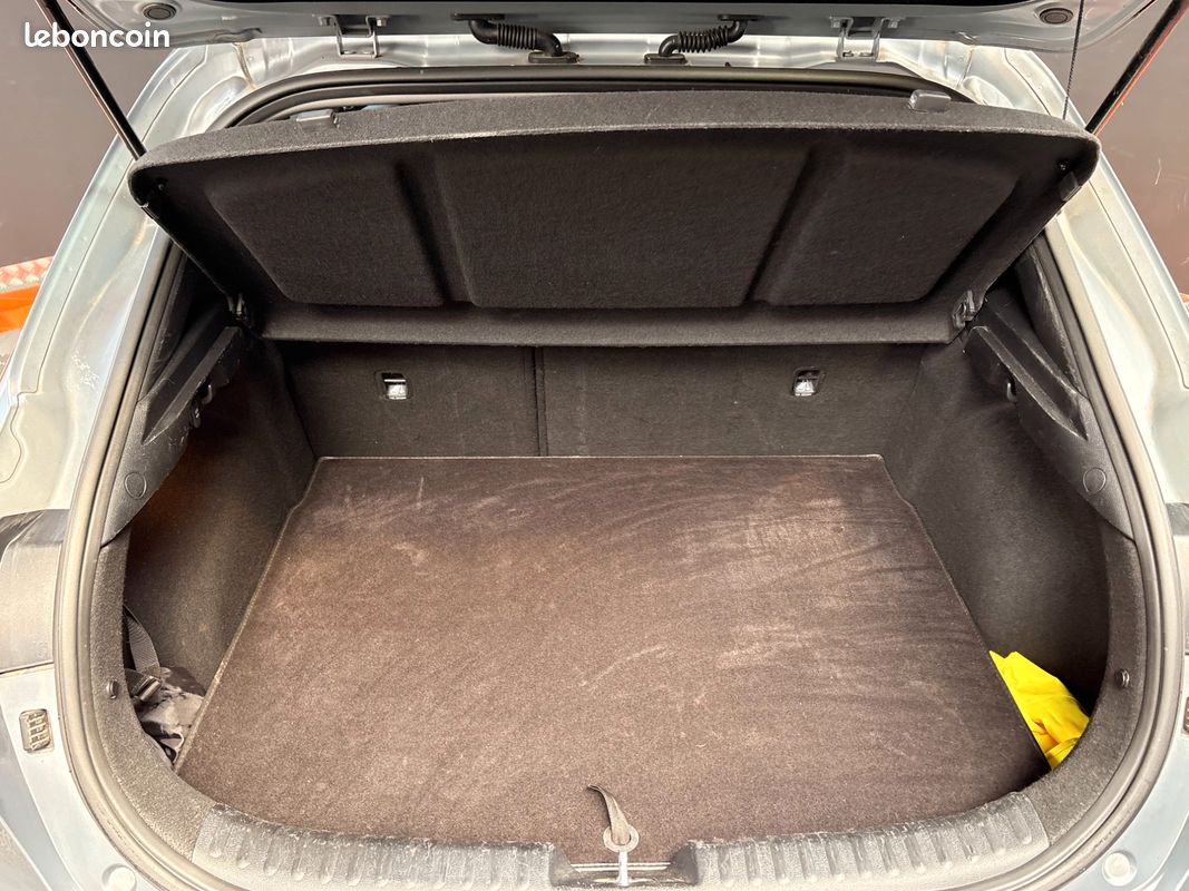 KIA XCEED 1.4 T-GDI 140 LAUNCH EDITION DCT BVA - ATTELAGE - ENTRETIEN COMPLET KIa (image 18)