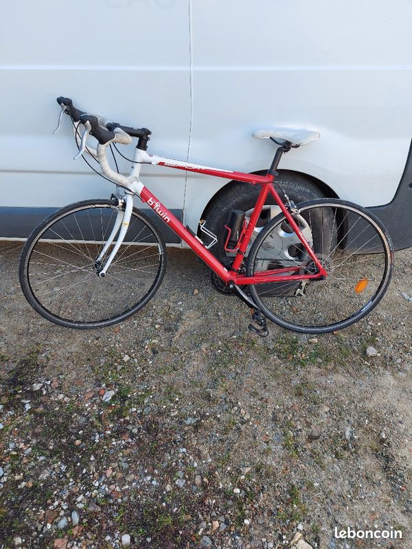 Velo quasi neuf (image 2)