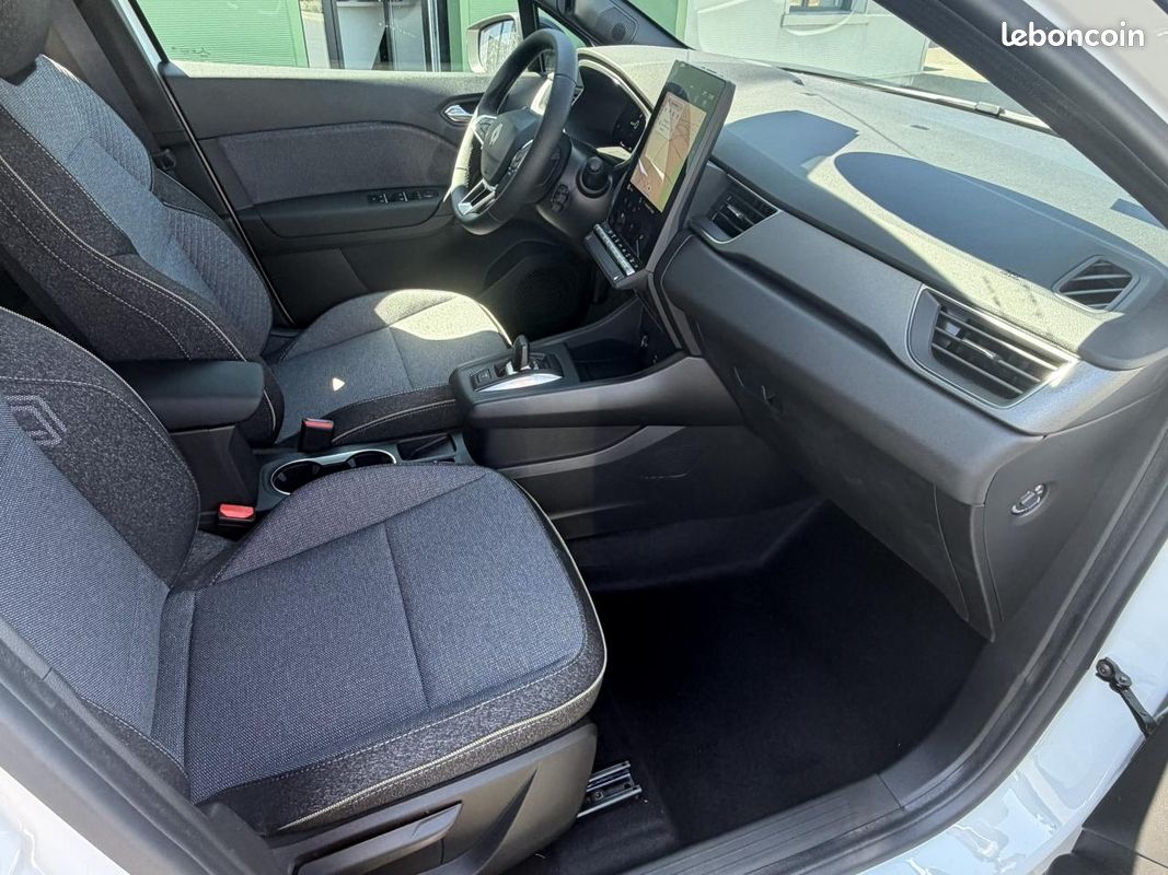 Renault captur 1.8 hybride 160 automatique camera de recul + gps + regulateur + roue de secours (image 12)