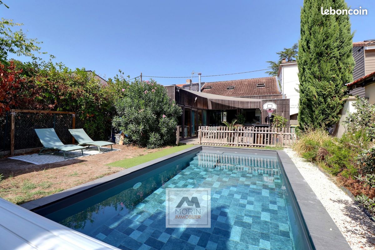 Maison 6 pièces 143 m² · à Bordeaux · 143 m² · 715 000 €