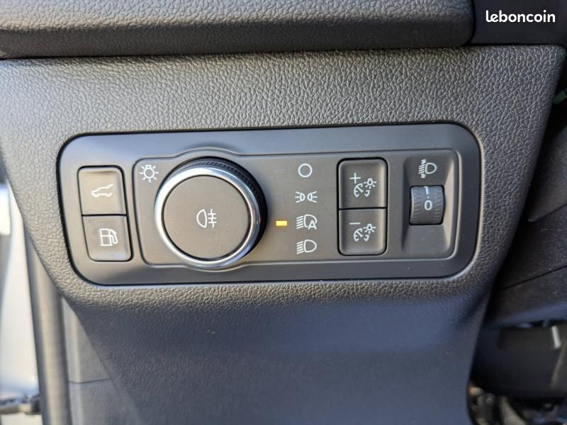 Ford Kuga 2.5 Duratec 243ch Hybride Rechargeable ST-Line X Powershift (image 10)