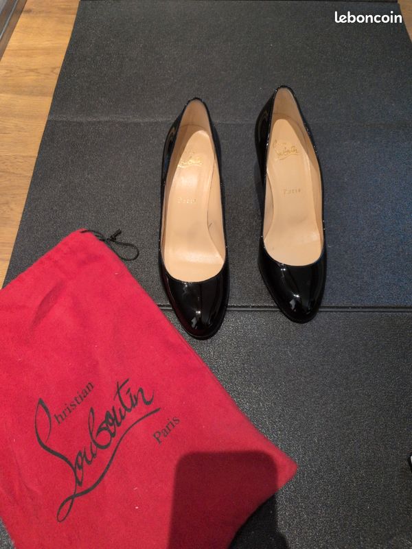 Louboutin (image 1)