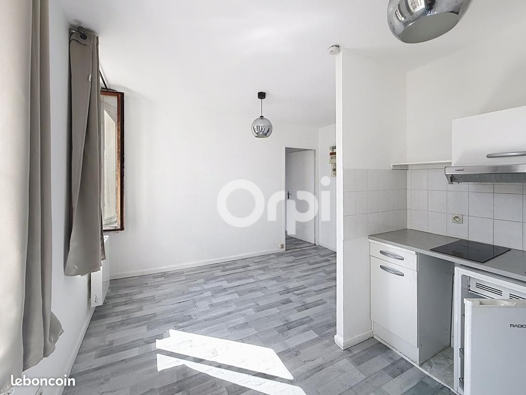 Appartement 2 pièces 25 m² · à Nancy · 25 m² · 560 €