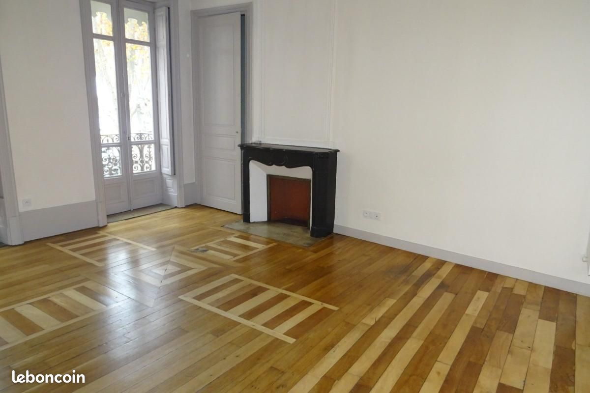 Appartement 2 pièces 56 m² · à Tournon-sur-Rhône · 56 m² · 595 €/mois