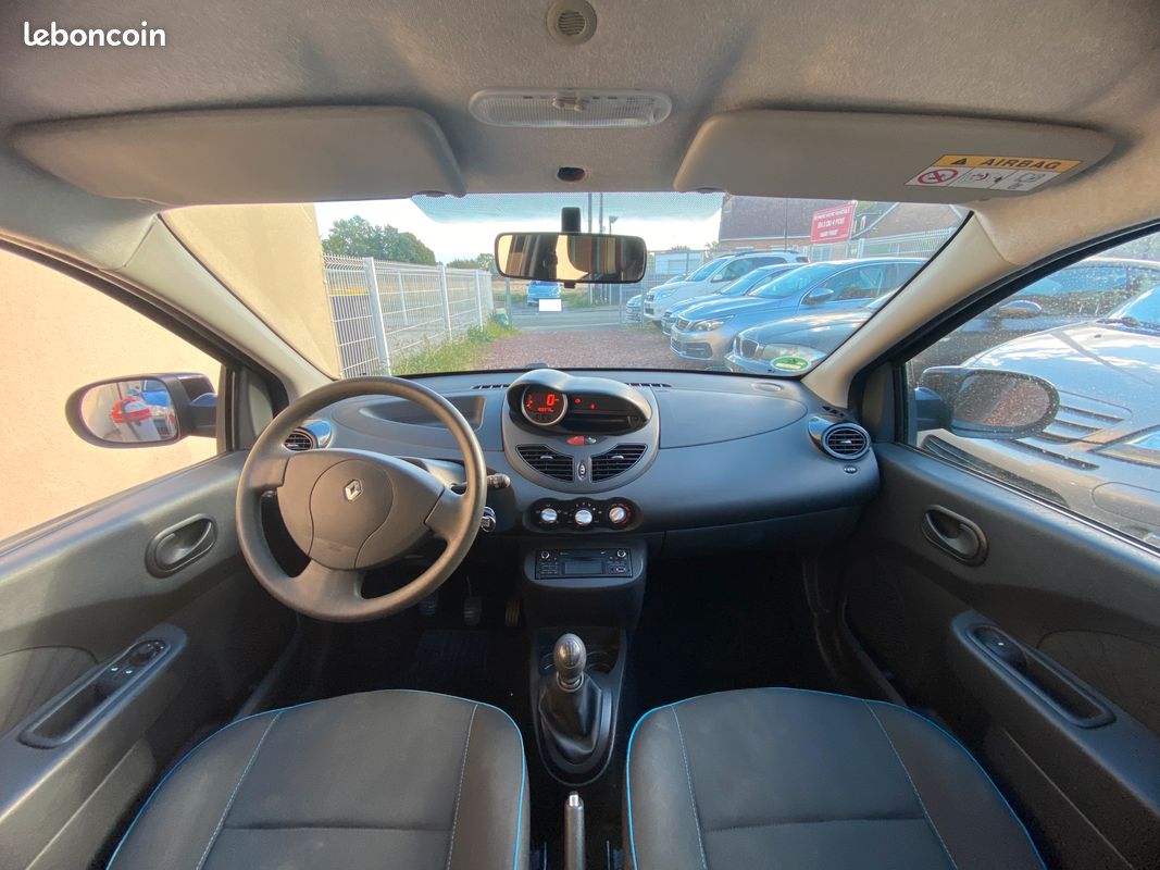 Renault Twingo II Phase 2 1.2 i 16V 75 cv (image 4)