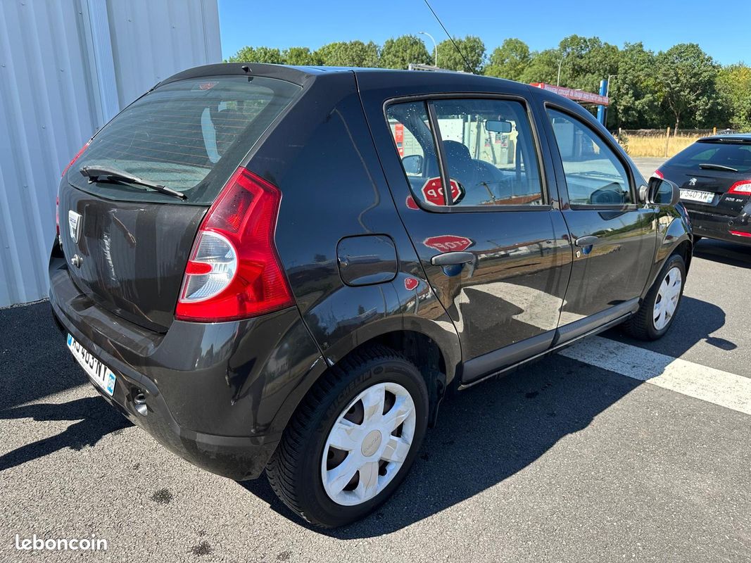 DACIA Sandero 154000KM GPL 1.4 MPI GPL eco2 72CV (image 6)