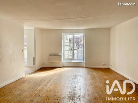 Appartement 3 pièces 80 m² · à Dole · 80 m² · 535 €