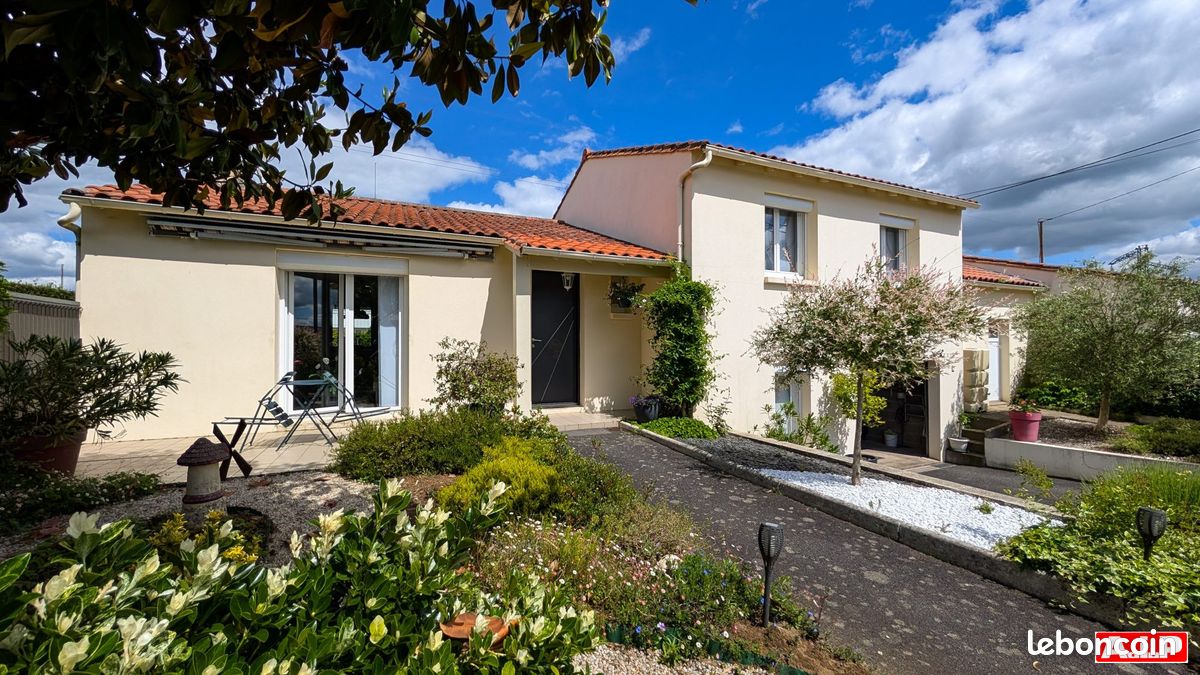 Maison 3 pièces 98 m² · à Cerizay · 98 m² · 168 000 €