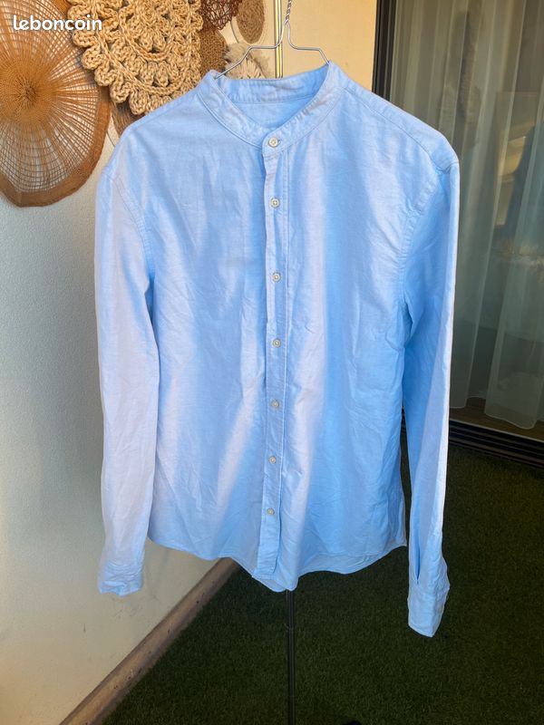 Chemise Zara bleu ciel taille M Vêtements