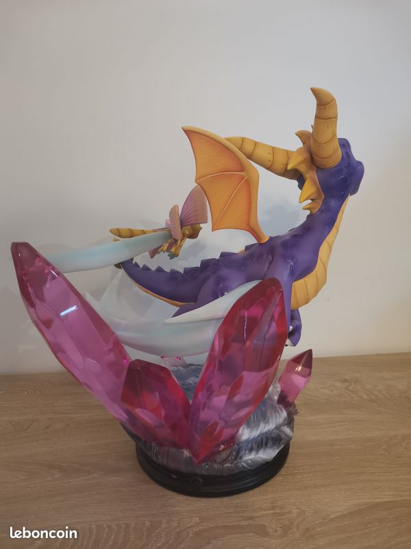 Statue First 4 Figures SPYRO THE DRAGON REIGNITED Exclusive Edition + Signature (image 2)