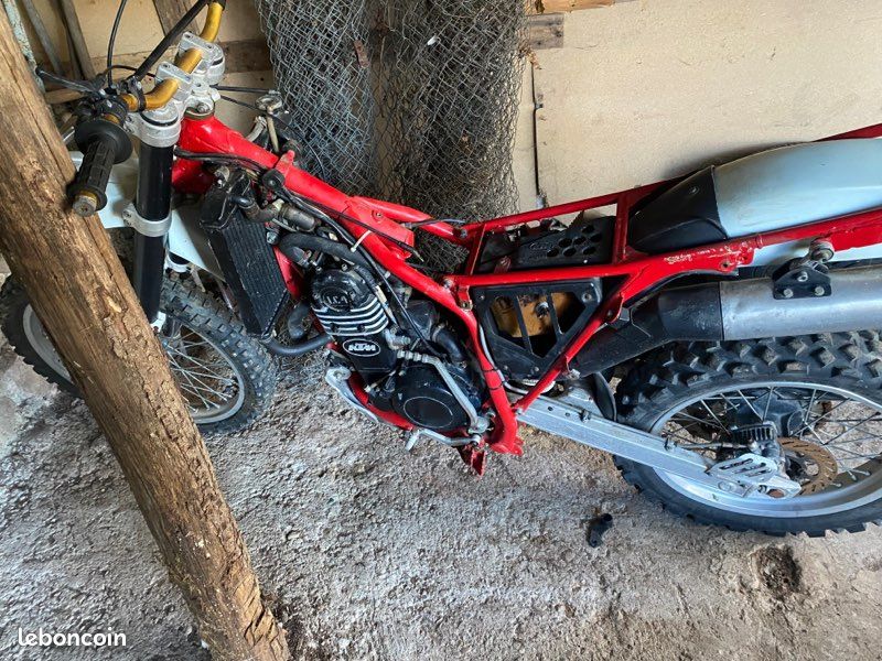 Pièce 600 ktm lc4 1989 - Motos