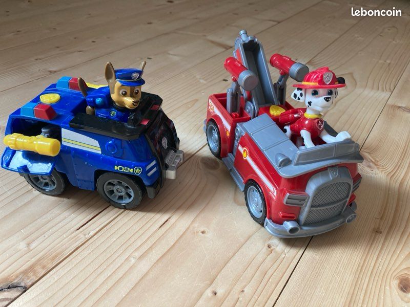Lot de 2 véhicules Pat Patrouille et figurines Chase et Marcus (image 1)