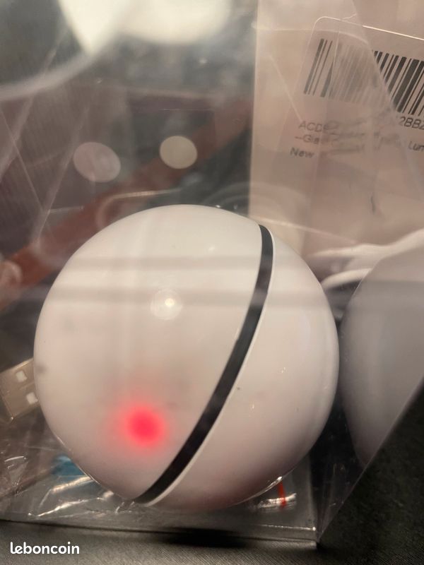 Jouet pour chat , balle avec lumière Rotation automatique (image 2)