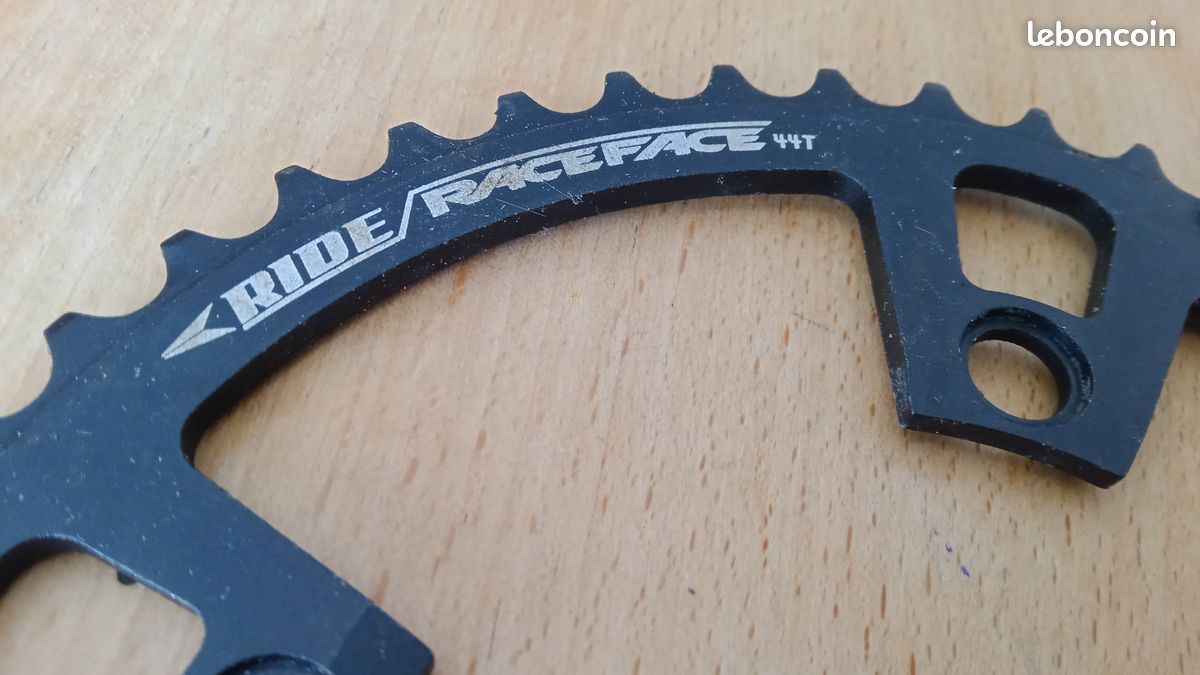 Plateau Race Face 42 Dents Noir 94 BCD 8 Vitesses - Neuf Boîte D'origine