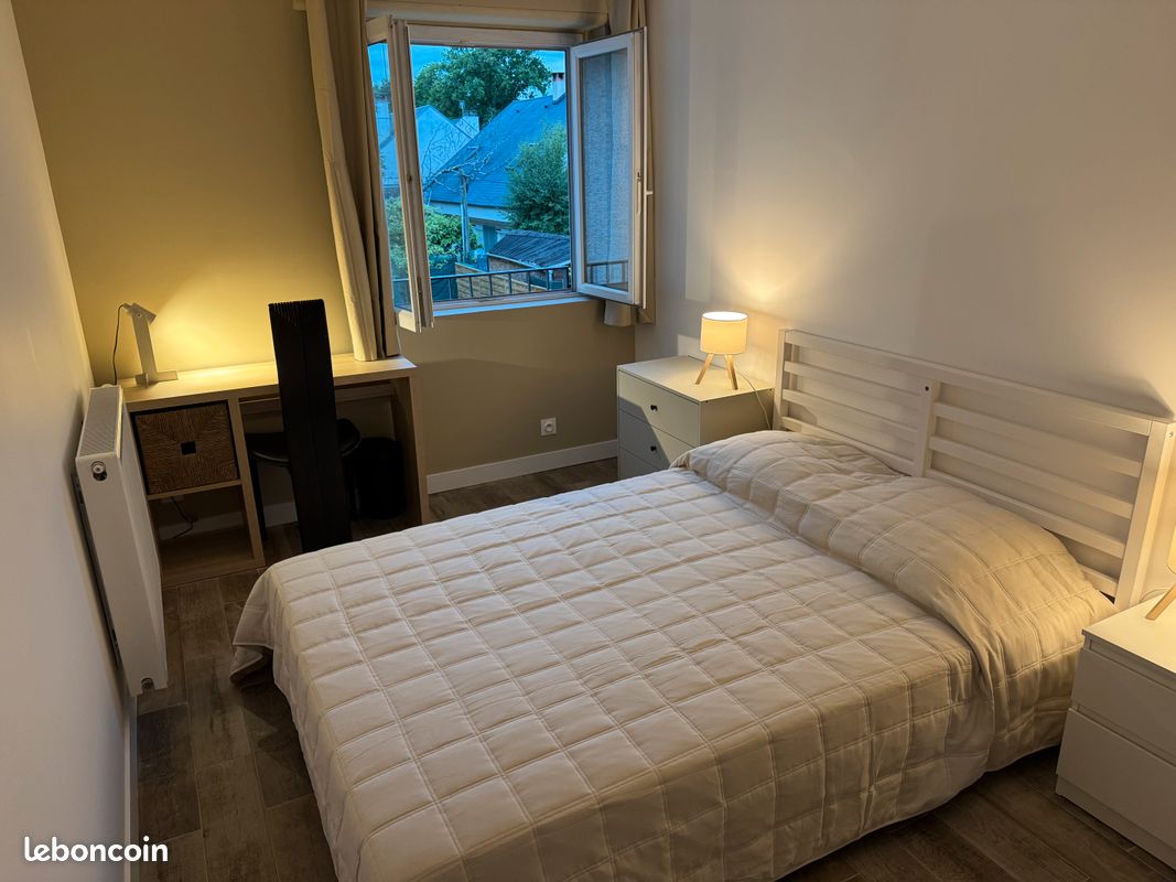 Maison 7 pièces 11 m² · à Orléans · 11 m² · 450 €