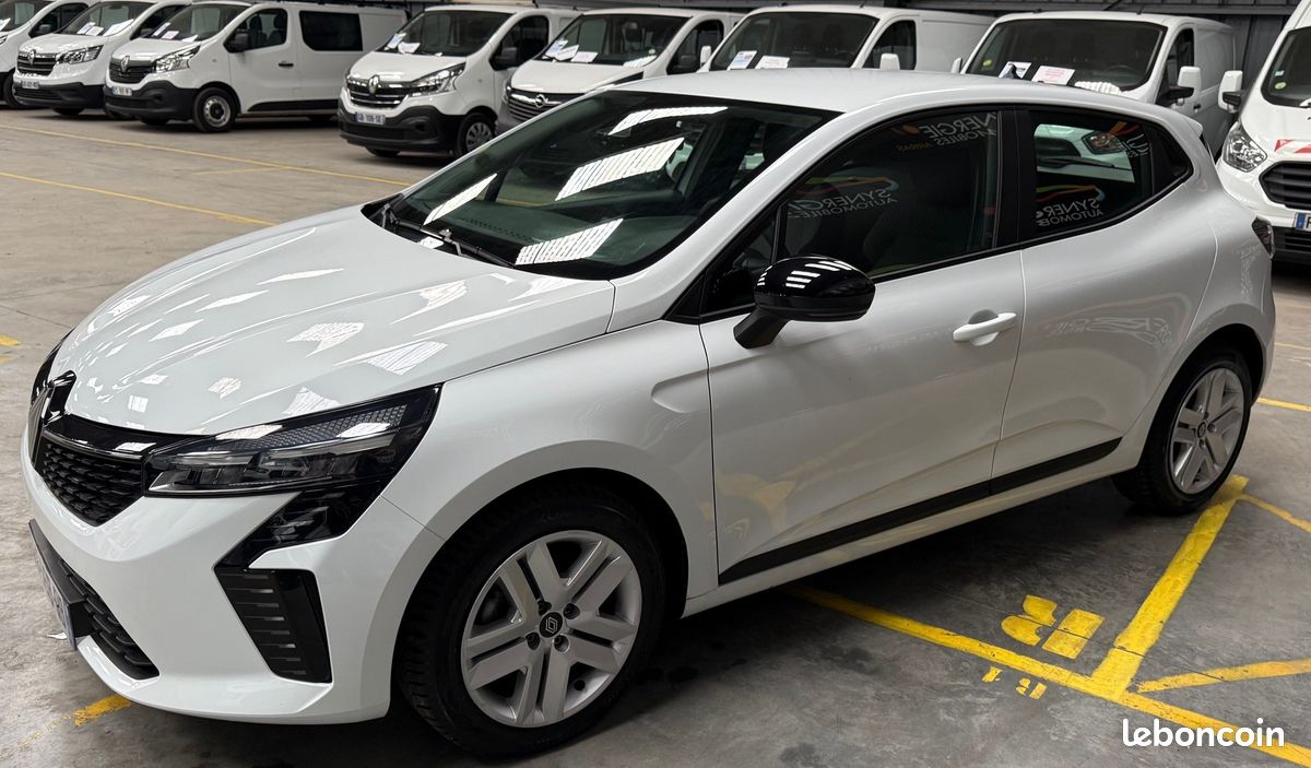 Clio societe 1.5 dci 100 ch evolution 49.410 km 14.158 ht (16.990 ttc) (image 2)