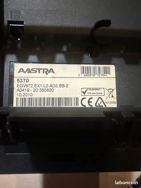 Standard Téléphonique Aastra + postes (image 4)