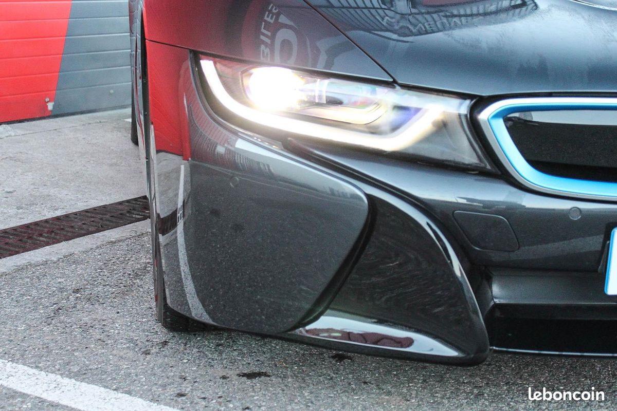 Bmw i8 pure impulse bva (image 33)