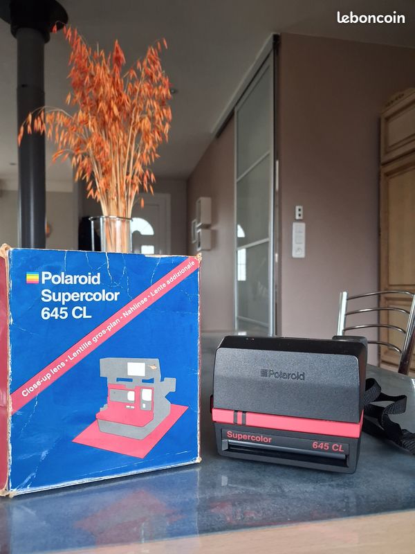 Polaroid Kamera Supercolor 635CL (Gebraucht) in Bern für CHF 13 - mit