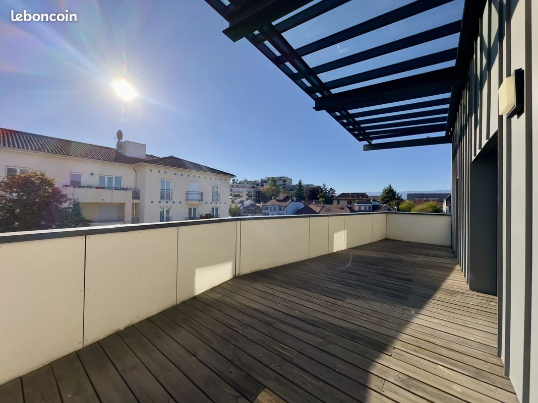 Appartement 4 pièces 93 m² · à Saint-Julien-en-Genevois · 93 m² · 565 000 €