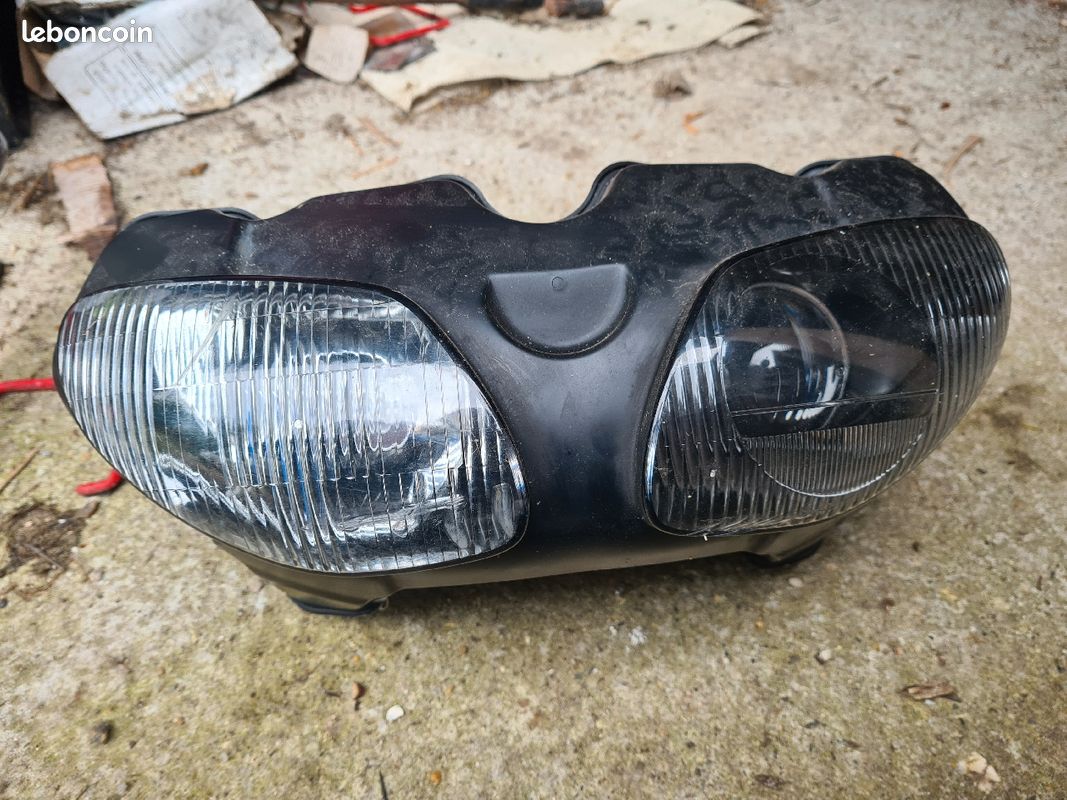 Phare / feu avant svs sv 650 s (image 1)