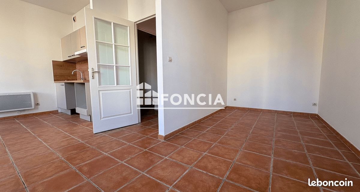 Appartement 3 pièces 58 m² · à Toulon · 58 m² · 645 €/mois