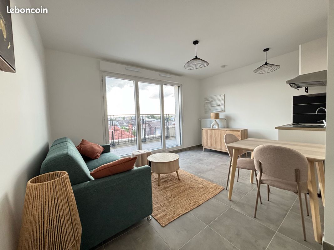 Appartement 1 pièce 25 m² · à Saint-Maur-des-Fossés · 25 m² · 980 €/mois