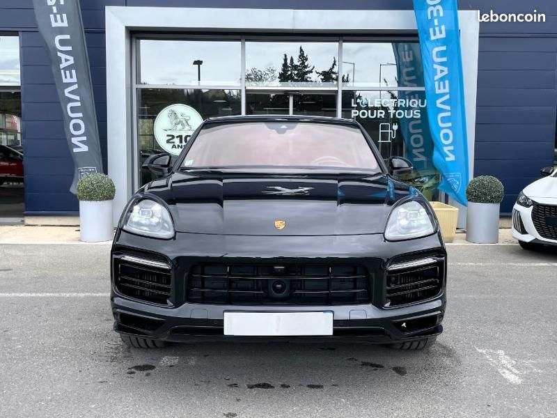 Porsche Cayenne Coupe 3.0 V6 462ch E-Hybrid Platinum Edition (image 2)