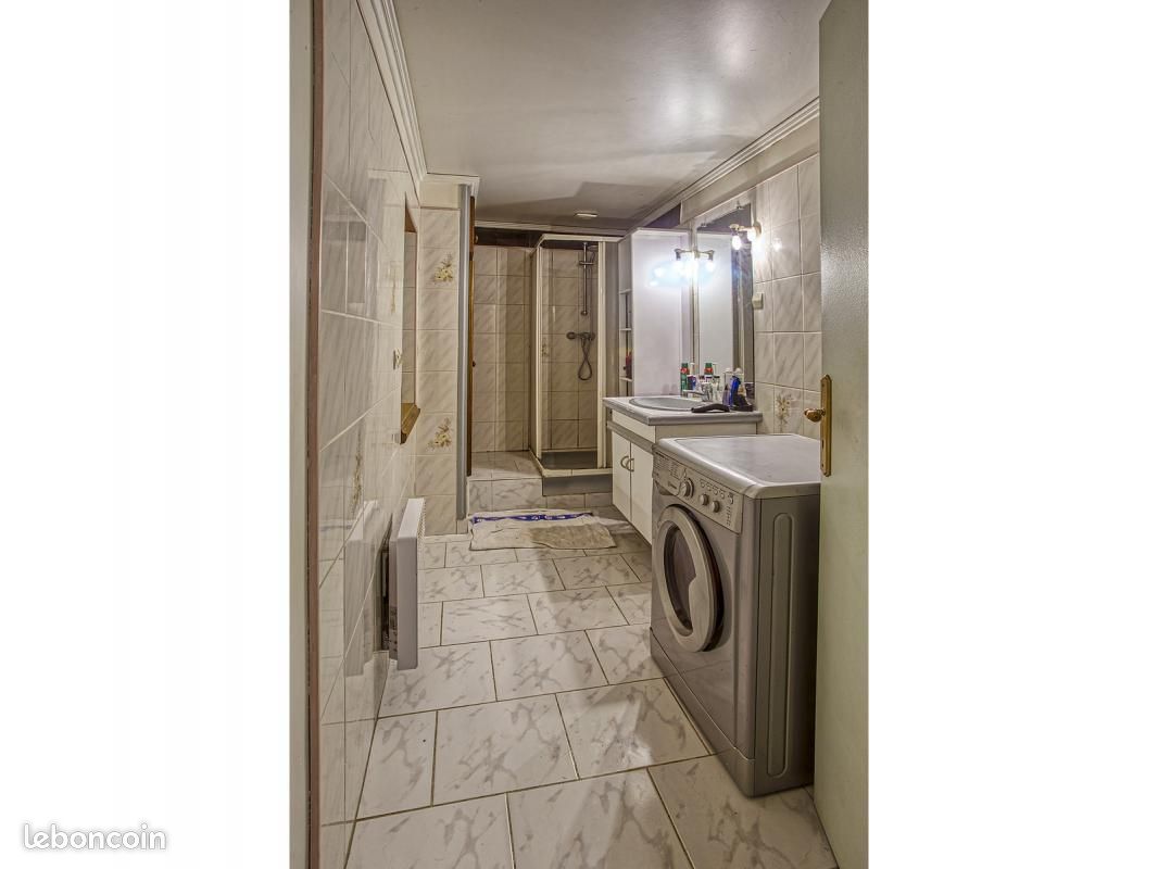 Maison 6 pièces 148 m² - Mouton 16460 (image principale 5)