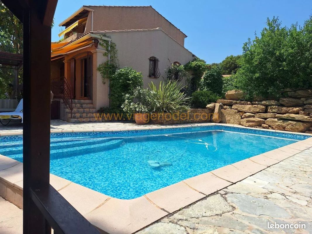 Maison 2 pièces 121 m² · à La Cadière-d'Azur · 121 m² · 290 000 €