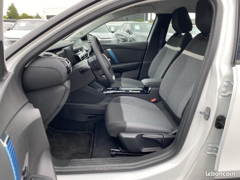 Citroen C4 Moteur électrique 136ch (100 kW) Live Pack Business Automatique (image 7)