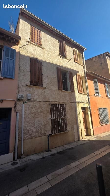 Immeuble 6 pièces 150 m² · à La Seyne-sur-Mer · 150 m² · 255 000 €