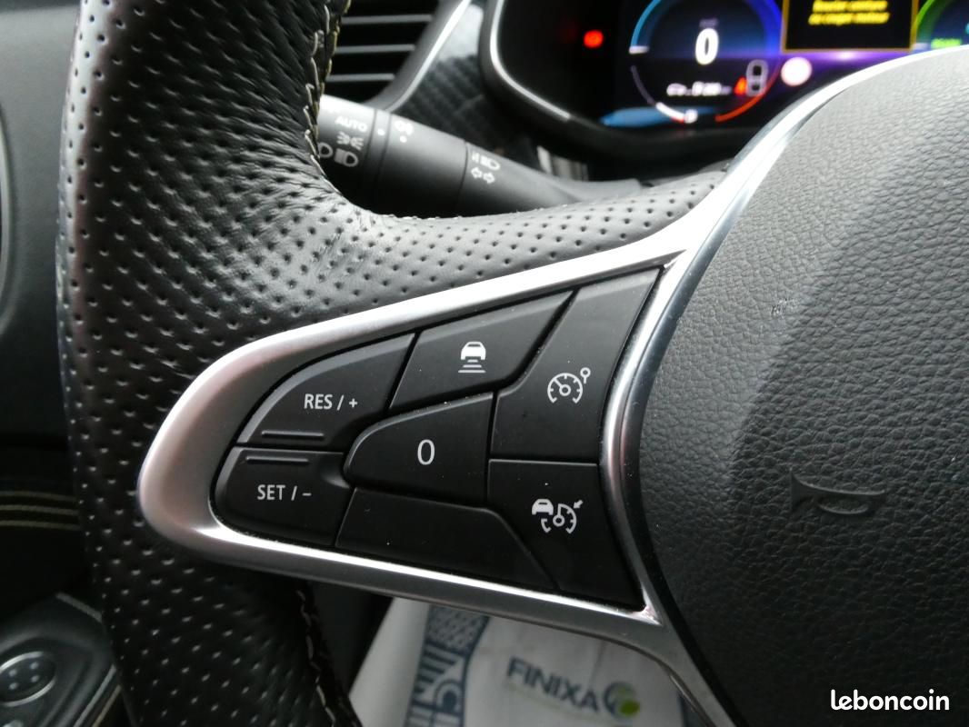 Renault Arkana ENGINEERED 1.6 E-TECH HYBRID 145 cv BVA6 (image 16)