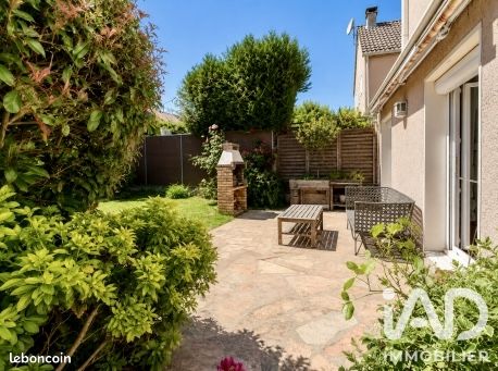 Maison 6 pièces 102 m² · à Leuville-sur-Orge · 102 m² · 330 000 €