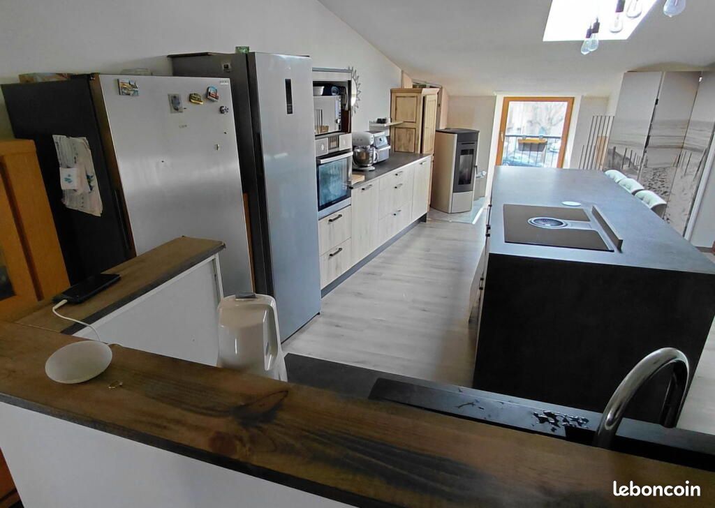 Maison 6 pièces 193 m² · à Loriol-sur-Drôme · 193 m² · 169 000 €