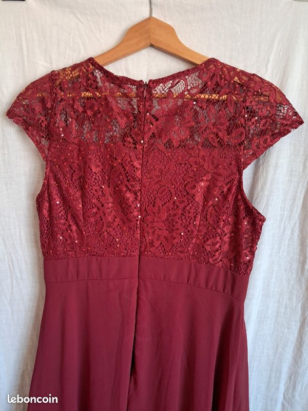 Robe de cérémonie (image 7)