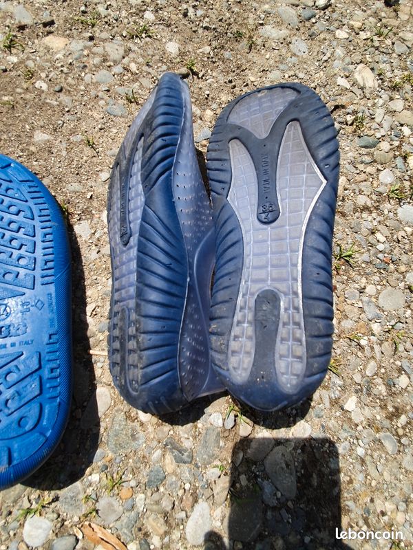 Chaussons aquatiques piscine et plage 34 et 36 (image 3)
