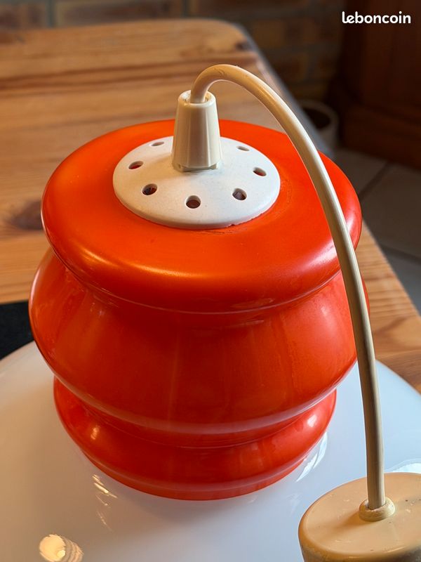 Lustre en opaline blanc et orange vintage (image 10)