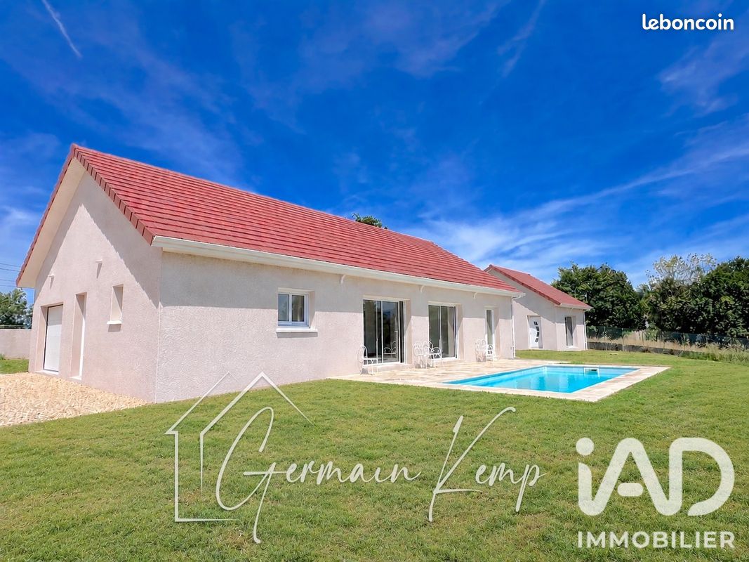 Maison 5 pièces 110 m² · à Les Abrets en Dauphiné · 110 m² · 389 000 €